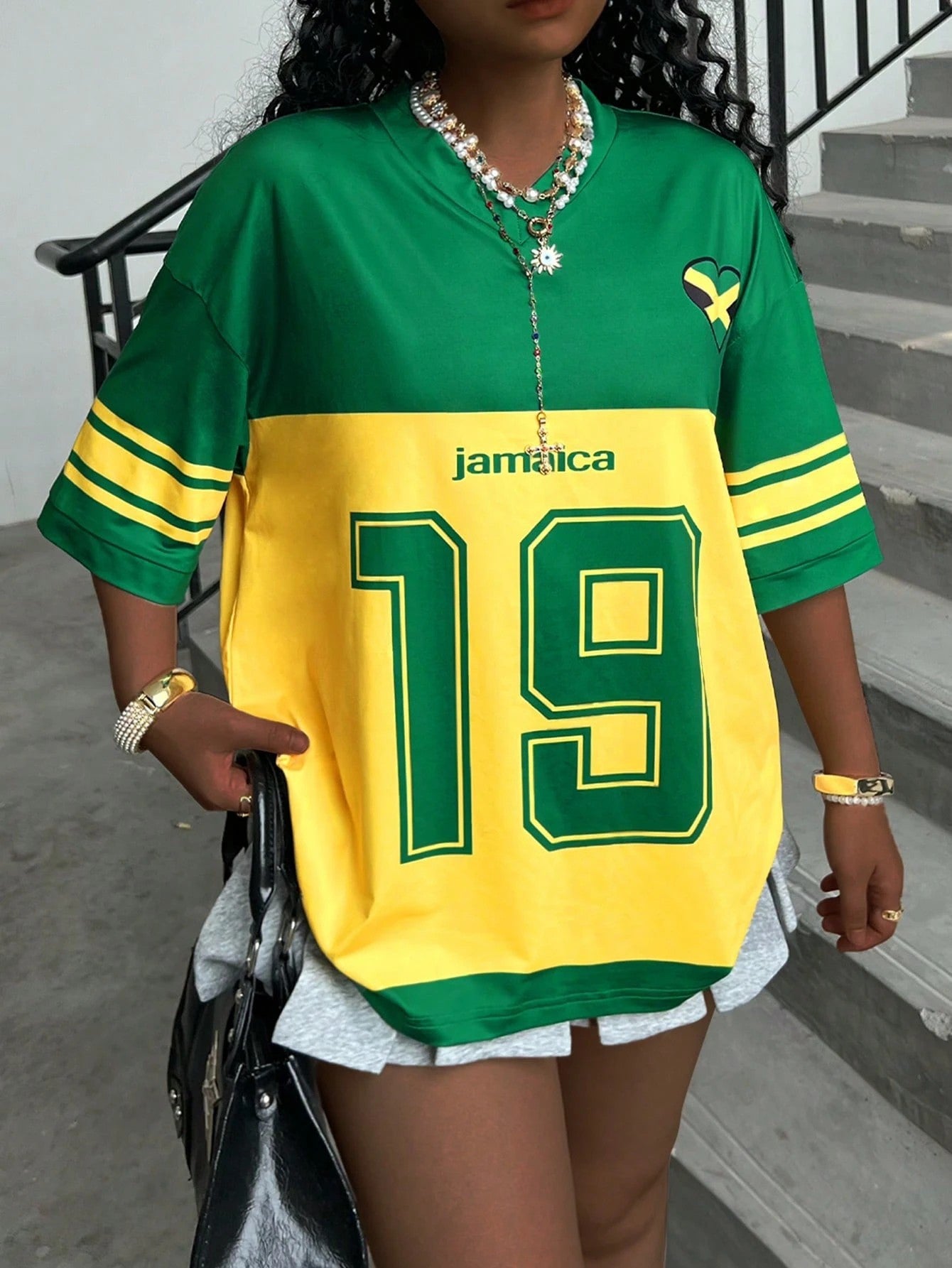 Summer Short-sleeved Women's T-shirt V-neck Letter Printing